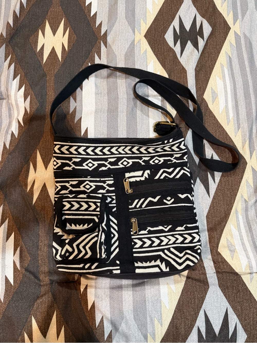 Black & White Geometric Crossbody Bag
